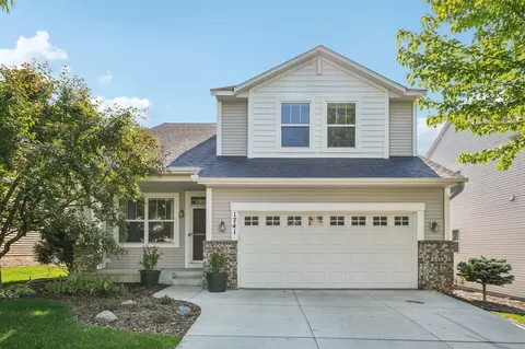 1741 Prescott Ln, Chaska, MN 55318