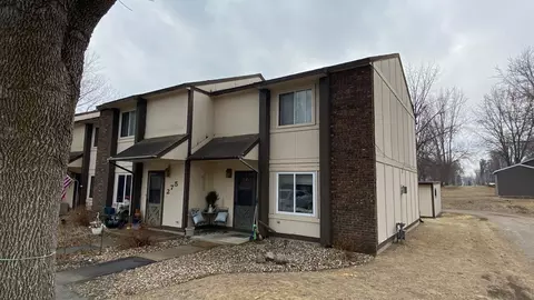 277 Miller St, Spicer, MN 56288