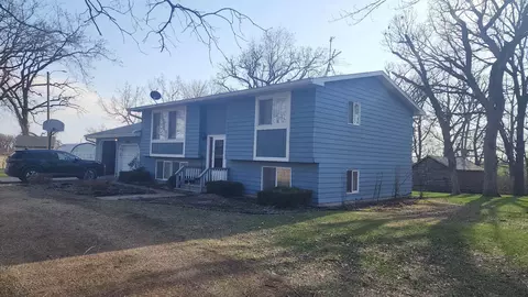 79317 113th St, Glenville, MN 56036