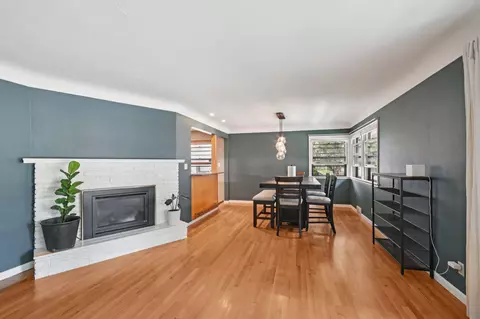 1346 Como Ave, Saint Paul, MN 55108