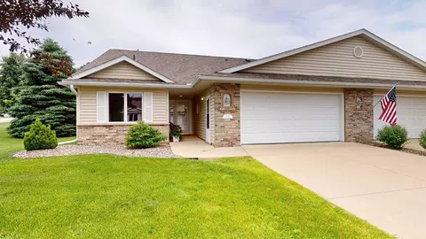 600 15 12 Ave NW, Kasson, MN 55944
