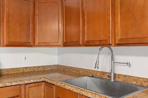 Kitchen - 4100 Meadowlark Ln, Eagan, MN 55122 photo 2 of 3