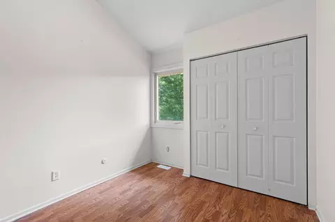 Bedroom - 4100 Meadowlark Ln, Eagan, MN 55122 photo 2 of 4