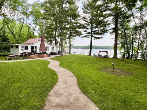 6597 Hideaway Rd, Siren, WI 54872