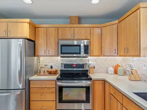 Kitchen - 8025 Dalton Rd, Baxter, MN 56425 photo 2 of 6