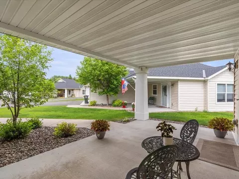 Exterior - 8025 Dalton Rd, Baxter, MN 56425 photo 2 of 7
