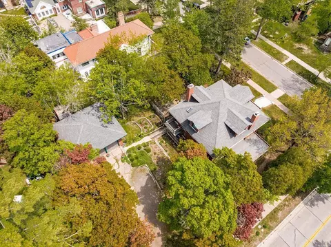 View/Area - 2401 E 5th St, Duluth, MN 55812 photo 2 of 2