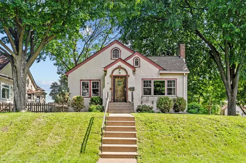 2121 Saint Anthony Pkwy, Minneapolis, MN 55418
