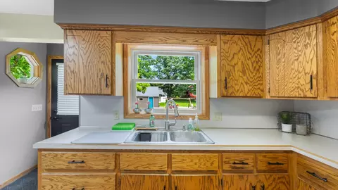 401 E Main St, Osakis, MN 56360 photo 11