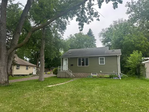 903 N Aurdal Ave, Fergus Falls, MN 56537