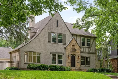 721 W Minnehaha Pkwy, Minneapolis, MN 55419