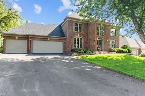 427 Ramsey Ave, Carver, MN 55315