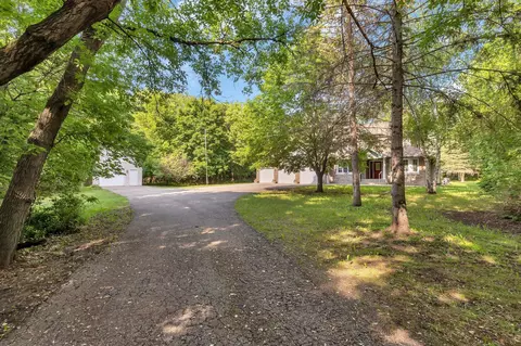 14856 Old Lake Rd, Paynesville, MN 56362