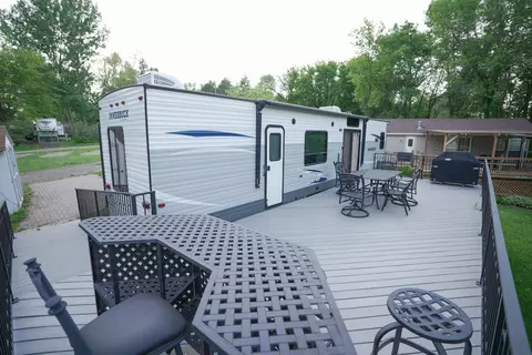 32741 N Lakes Trl # 2P, Lindstrom, MN 55045