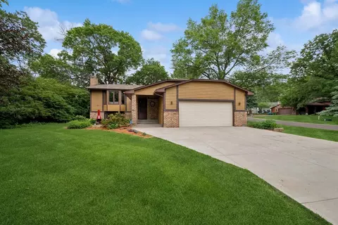 300 120th Ave NW, Coon Rapids, MN 55448