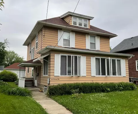 604 4th Ave SW, Austin, MN 55912