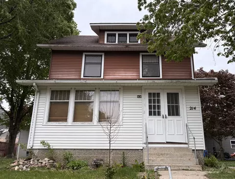 214 Broadway, Hanska, MN 56041