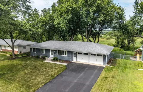 8508 Stanley Ave S, Bloomington, MN 55437