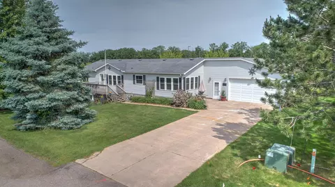 10239 Benjamin Dr, Pine City, MN 55063