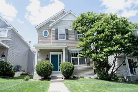 9896 Pincherry Ln, Eden Prairie, MN 55347