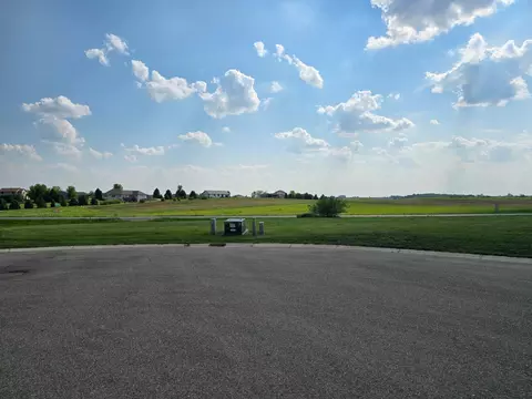 705 707 Council Ct, Ellendale, MN 56026