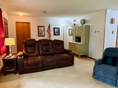 809 15th St SW, Willmar, MN 56201 photo 12