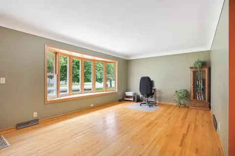 1004 N Main St, Winthrop, MN 55396 photo 11