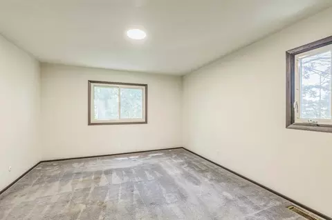 Bedroom - 1544 Aspen Dr, Eagan, MN 55122 photo 3 of 5