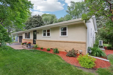 9320 Revere Ln N, Maple Grove, MN 55369