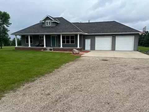 27031 591 Ave, Litchfield, MN 55355