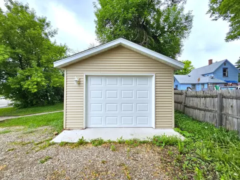 702 E Junius Ave, Fergus Falls, MN 56537 photo 32