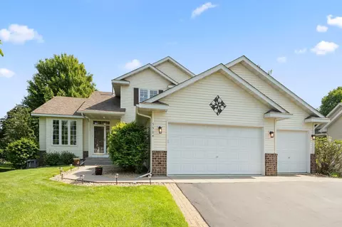 5904 193rd St W, Farmington, MN 55024