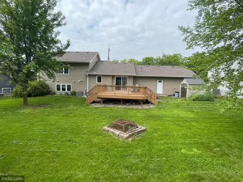 Exterior - 167 Chippewa Rd, Loretto, MN 55357 photo 3 of 5