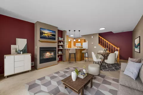 8421 Corcoran Cir #23, Inver Grove Heights, MN 55076