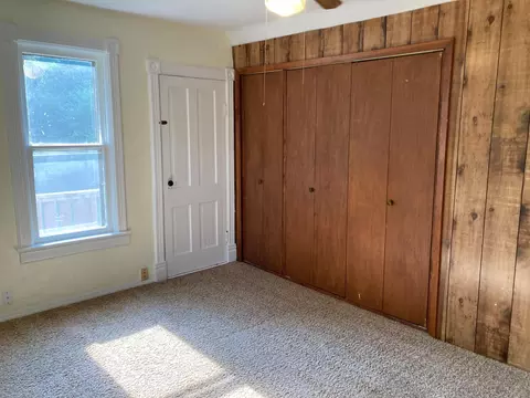 Bedroom - 643 Miller Ave, Windom, MN 56101 photo 5 of 7