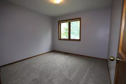 1716 Cottage Ave E, Saint Paul, MN 55106 photo 12