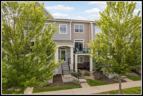 8065 Kirkwood Ln N #82, Maple Grove, MN 55369
