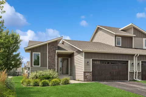 10901 Retreat Ln, Woodbury, MN 55129