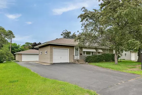 6038 Girard Ave N, Brooklyn Center, MN 55430