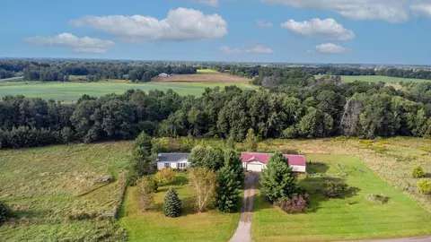 5525 257th Ave NE, Stacy, MN 55079