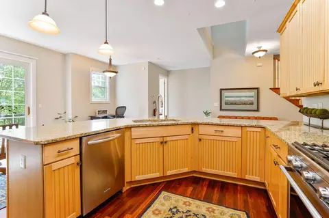 Kitchen - 448 3rd St, Excelsior, MN 55331 photo 4 of 4