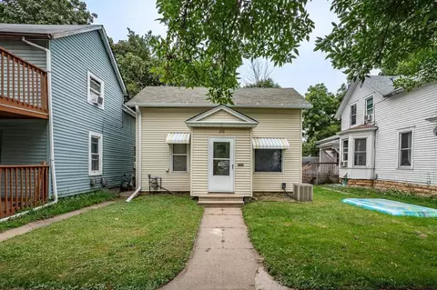 216 W 6th St, Red Wing, MN 55066