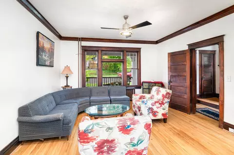 Living - 416 E 6th St, Duluth, MN 55805 photo 1 of 2