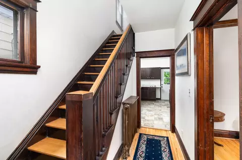 Entry Way - 416 E 6th St, Duluth, MN 55805 photo 1 of 1