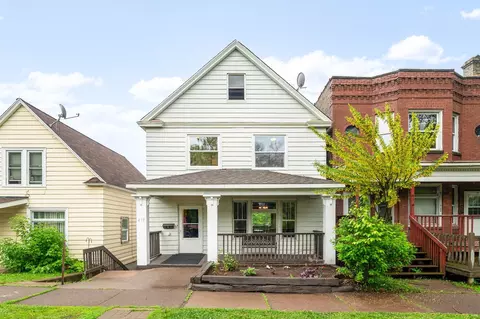 416 E 6th St, Duluth, MN 55805