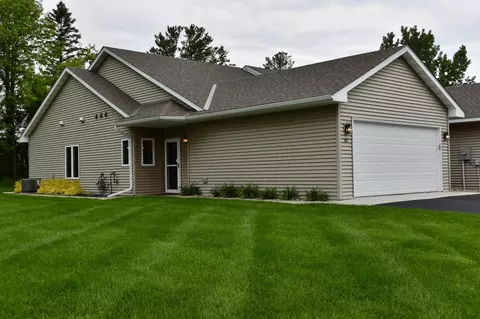 385 Maplewood Ct, Isle, MN 56342