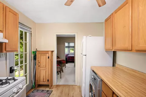 Kitchen - 1617 Gull Ln, Mound, MN 55364 photo 2 of 3