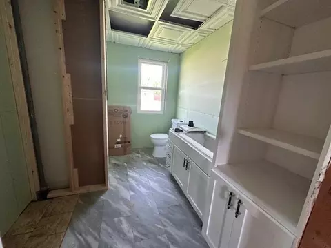 Bath - 709 Summit St, Aurora, MN 55705 photo 1 of 2
