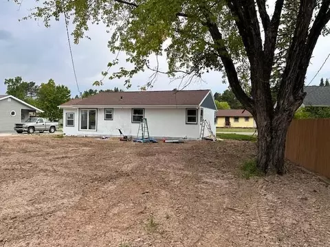 Exterior - 709 Summit St, Aurora, MN 55705 photo 4 of 6
