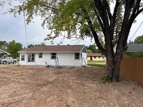 Exterior - 709 Summit St, Aurora, MN 55705 photo 5 of 6